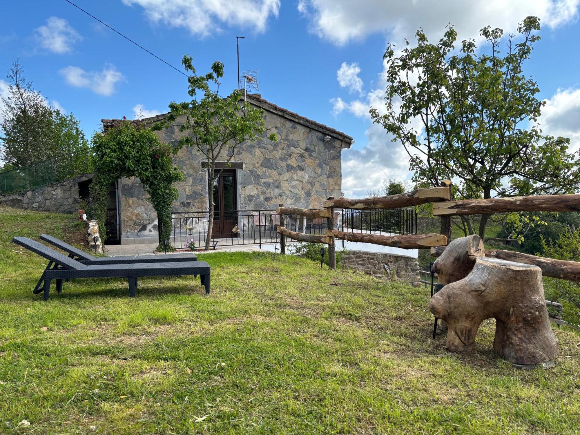 Vila Almastur Rural Siero Exteriér fotografie